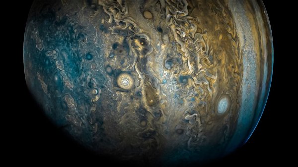 iupiter-oblaka-kosmos
