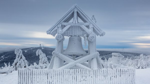 Колокол мира Фихтельбер Friedens glocke Fichtelberg UHD обои