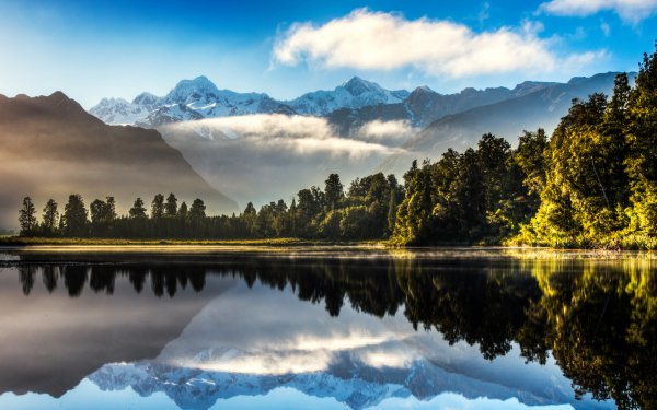 Lakeside Vistas