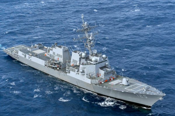 IMG viter59 USS Jack H. Lucas DDG-125