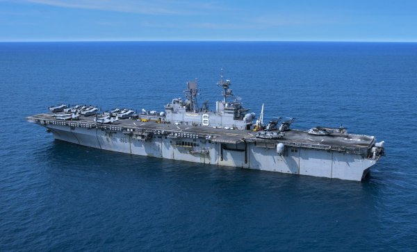 IMG uss bonhomme richard viter59