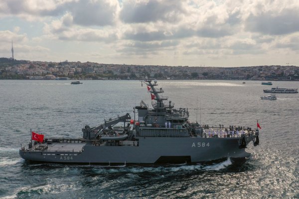 IMG viter59 TCG Akin