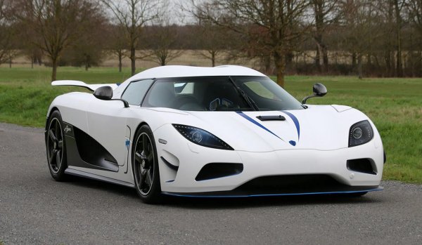 KOENIGSEGG AGERA R (2014г.)