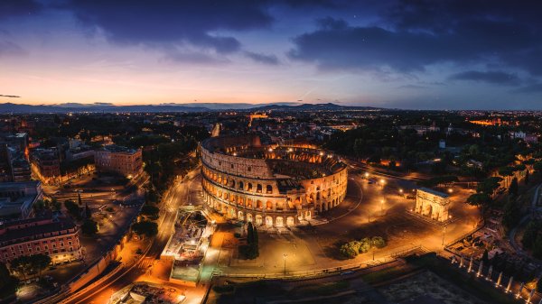 ColosseumRome ROW3105960195 UHD