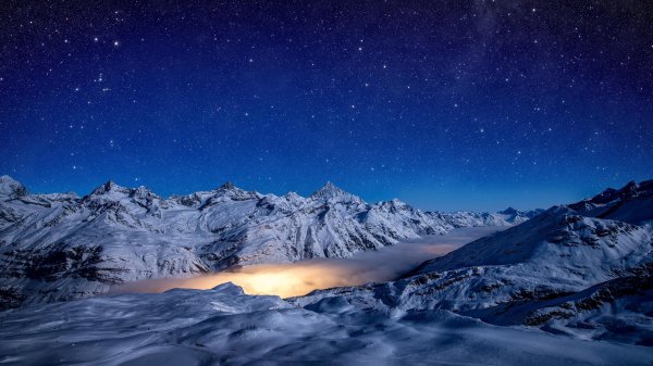 Mountains-night-starry-sky-fog-snow-beauty-charm-of-nature-g