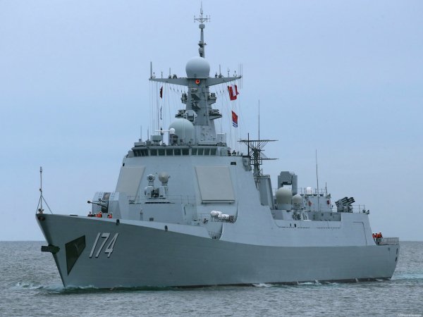 IMG viter59 Hefei type 052D
