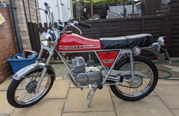 GILERA 50 TOURING MOPED (1975г.)