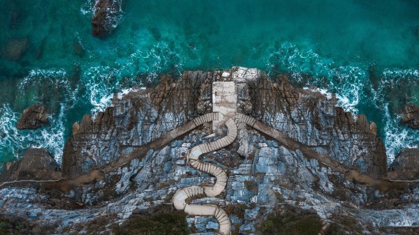 MilopotamosStairs ROW2614896912 UHD