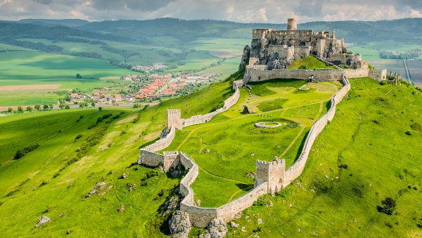 Lock2024-b50 wl spiscastleslovakia 693762127 1920x1080