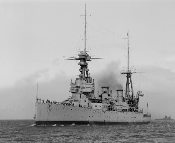 IMG viter59 HMAS New Zealand