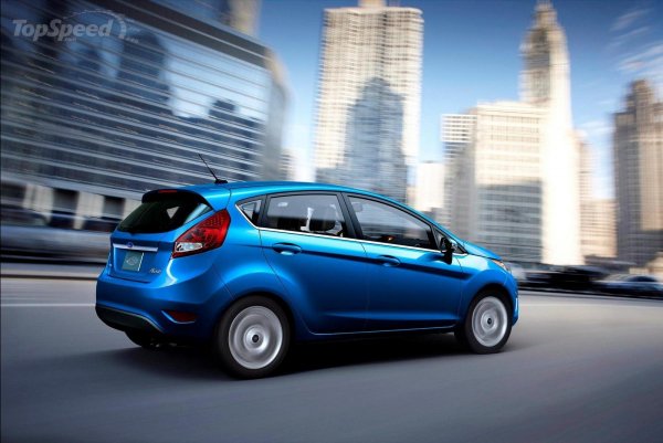 ford-fiesta-2 1600x0w