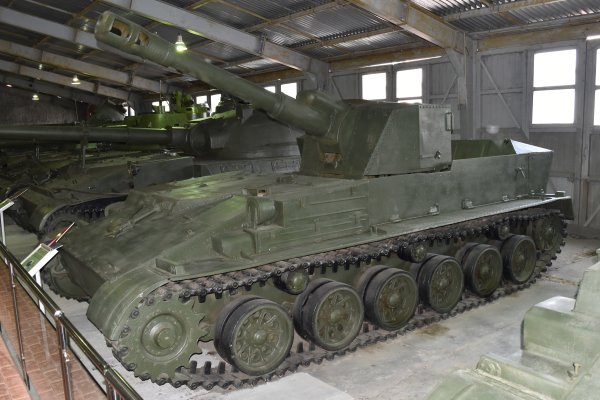Obeikt 108 (SU-152G) Prototype Assault Gun (37365470540)