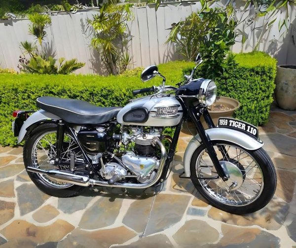 TRIUMPH TIGER T110 650cc (1959г.)