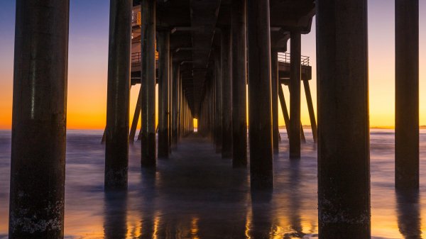HuntingtonBeach ROW5148300057 UHD