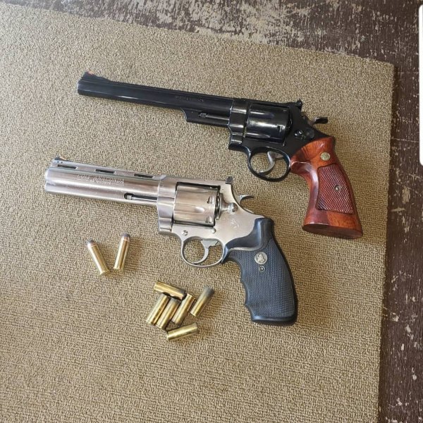 S&amp;W и COLT