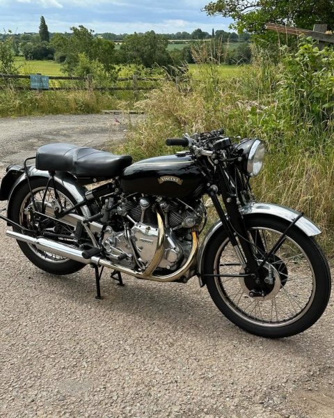 VINCENT RAPIDE (1953г.)