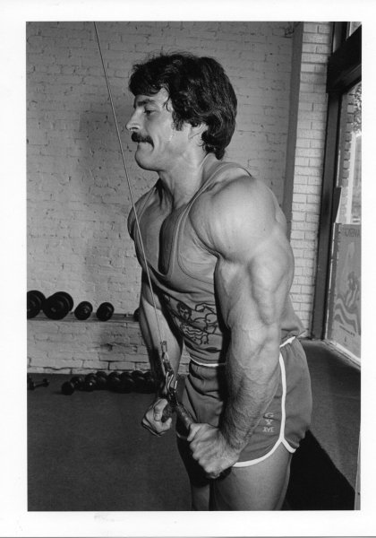Mike-Mentzer-Heavy-Duty-Workout-Original-8X10 2