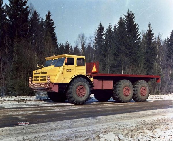 МоАЗ-74111