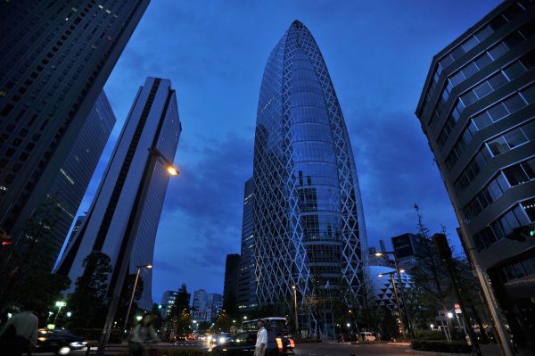 Shinjuku skyscrapers night 1 5092
