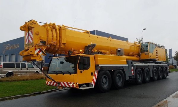 LIEBHERR