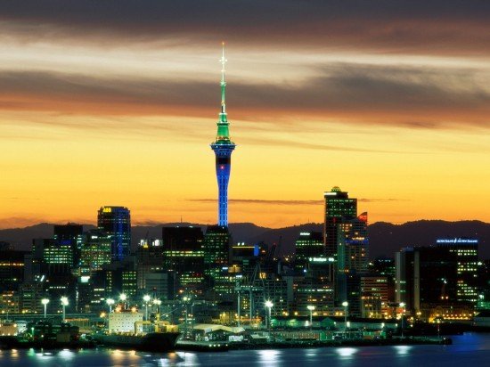 evening-glow-auckland-new-zealand