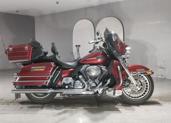 HARLEY-DAVIDSON ELECTRA GLIDE FLHTCU 1580 (2009г.)