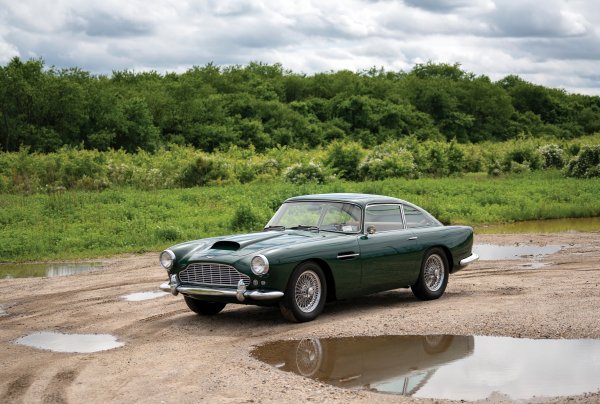ASTON MARTIN DB4 (1960г.)
