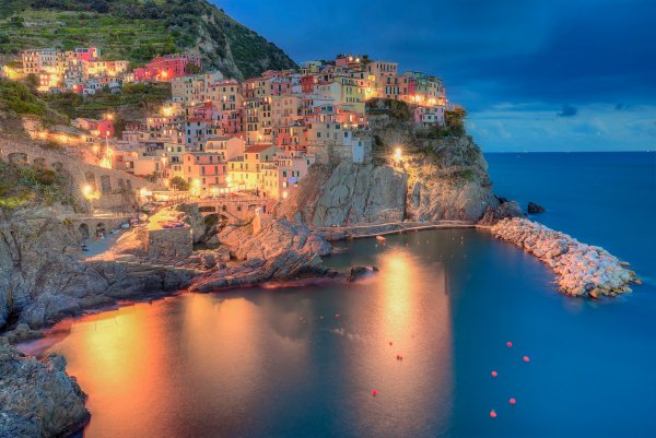 manarola-cinque-terre-italy-ligurian-sea-manarola-chinkve--2