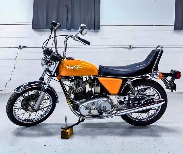 NORTON COMMANDO 850 HI-RIDER (1974г.)