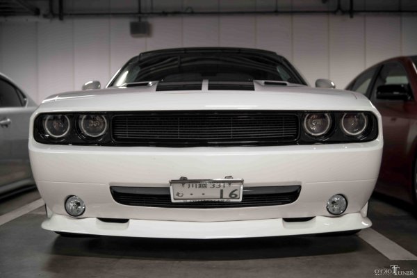 TOKYO TUNER DODGE CHALLANGER