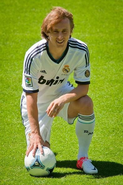 X2 Luka Modric(by dimanmessi)
