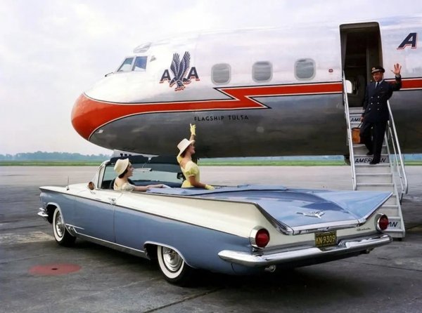 Buick Electra and Lockheed Electra 1959