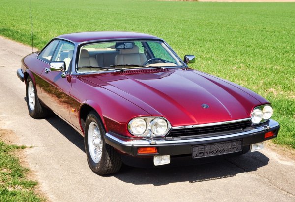 JAGUAR XJS 5.3 V12 (1992г.)