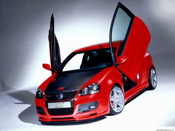 Volkswagen-Golf-GTI