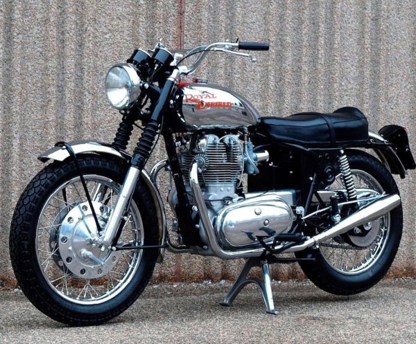 ROYAL ENFIELD INTERCEPTOR (1968г.)