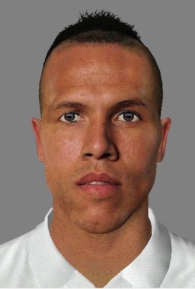 luis F