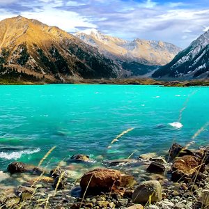 Mountain Lake LWP - v1.0