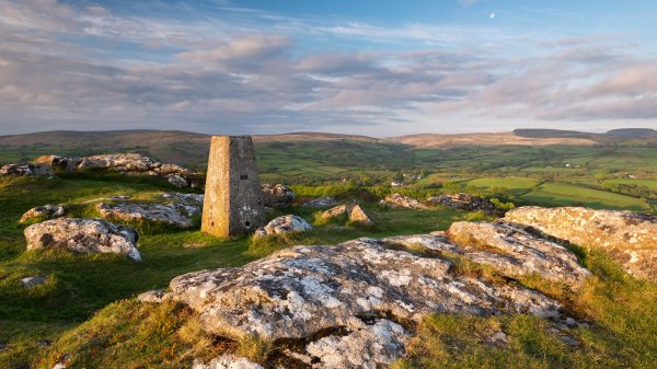 DartmoorNationalPark ROW7007816871 UHD