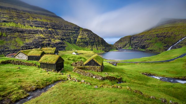 SaksunFaroe ROW7222960609 UHD