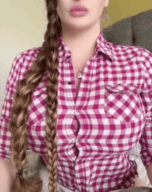 podborka-krasivyh-devushek-gifs-00