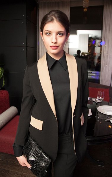 Аня Чиповская
