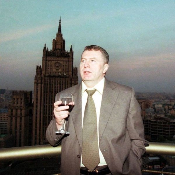 Жириновский - Жириновский звонит