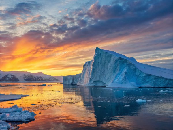 Айсберг море лед расвет зима