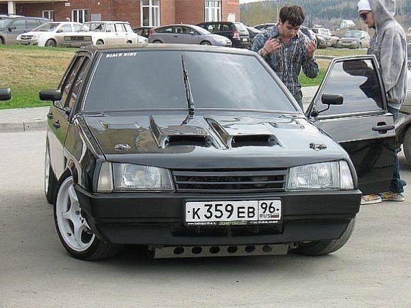 ВАЗ-2108-09(тюнинг)