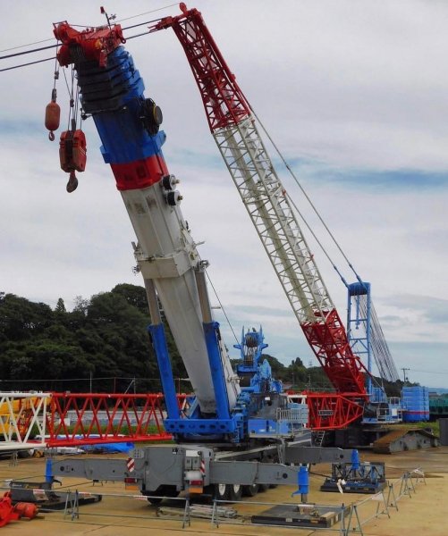 LIEBHERR LTM1550N
