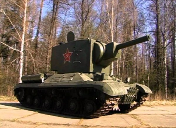 танк КВ-2