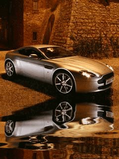 У воды