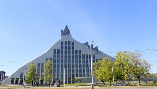 Латвийская национальная библиотека