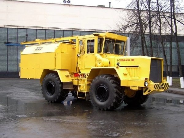 К-703МА-АС4-100 "КИРОВЕЦ"