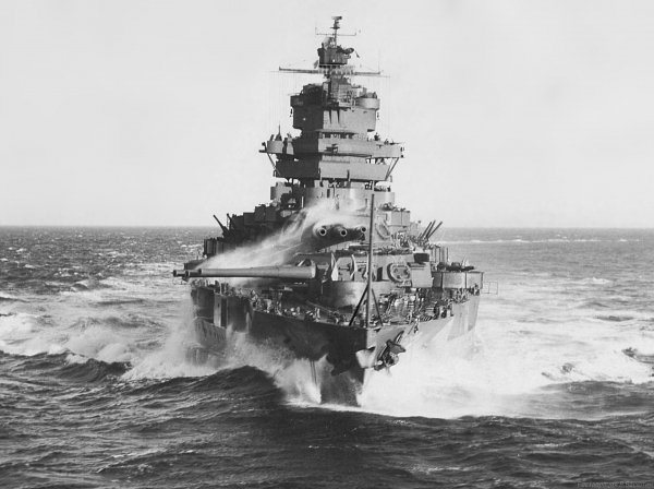IMG USS Idaho BB-42 viter59
